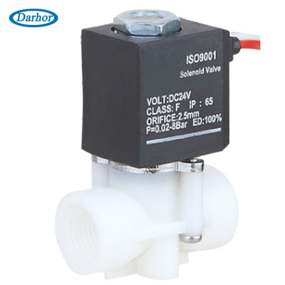 Small plastic solenoid valve