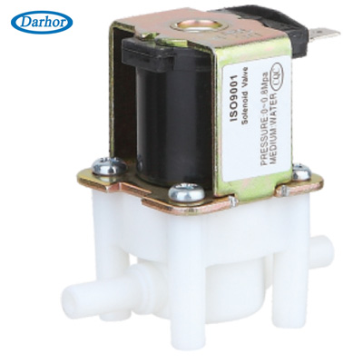 Small plastic solenoid valve